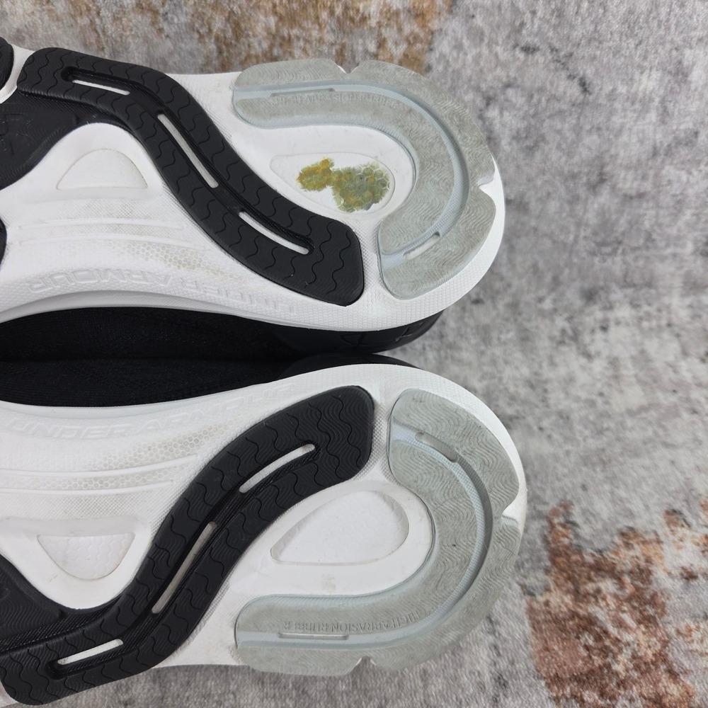 Under Armour HOVR Sonic 6 Running Shoes Womens 9 Black White 3026128-003 - Picture 13 of 14